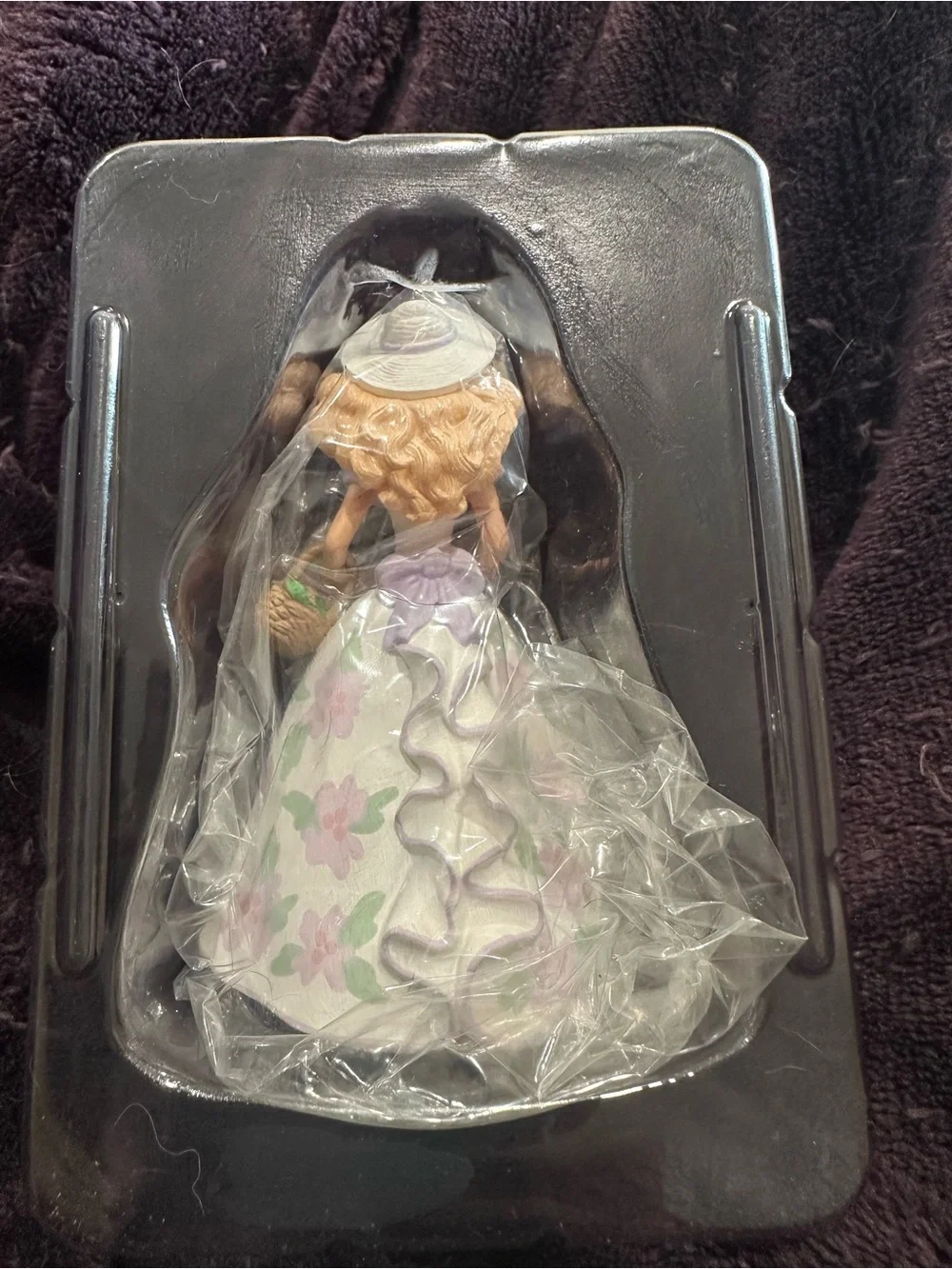Keepsake Springtime Barbie Ornament - Pink Floral 1995 Easter Collection